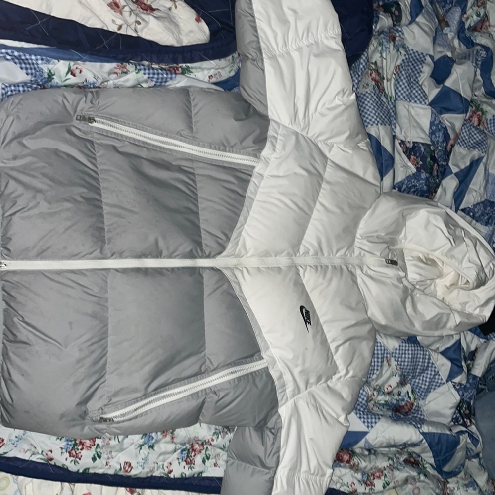 Nike storm fit puffer jacket